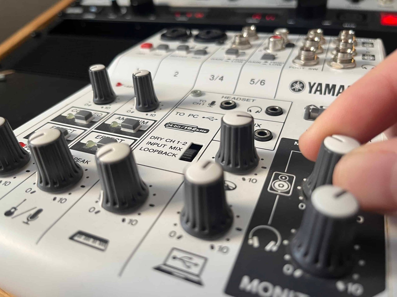 Yamaha : Review a Pro Mix | Studio